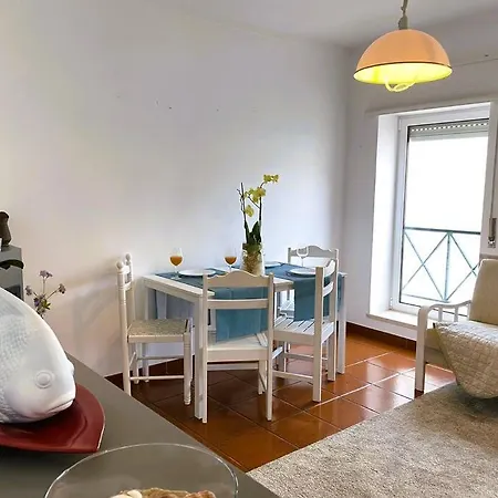Seaside Retreat With Terrace In Baleal アパート *